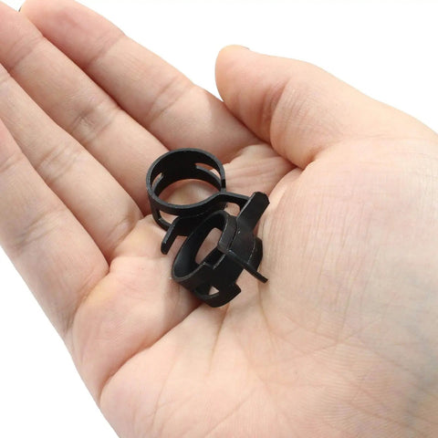 Set Of 30 Heavy Duty Spring Band Hose Clamps 16mm Inner Diameter Fits 16 point 2 To 17 point 9mm Outer Diameter durable 65Mn steel in hand