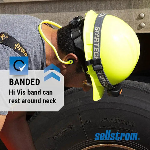 Reusable Banded Earplugs For Work Hearing Protection With Neck Cord 25 Decibels Noise Reduction in use on construction site worker