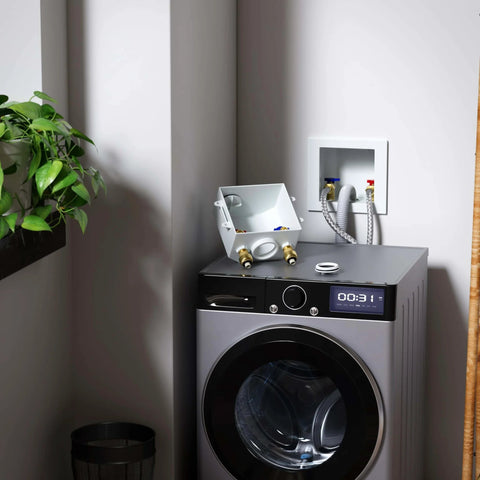 Installed Push Fit Laundry Washer Valve Box With Center Drain, One Half Inch Push Fit Inlet To Three Quarter Inch MHT Outlet, Includes Two Disconnect Clips