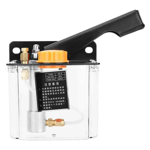 Manual Right Hand Lubricating Pump for CNC Machine Tools 650CC Capacity with Small Piston Design and 4mm Outlet