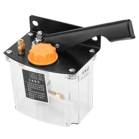 Right Hand Operated Manual Lubricating Pump 650cc for CNC Machine Tools with easy push lever and transparent tank