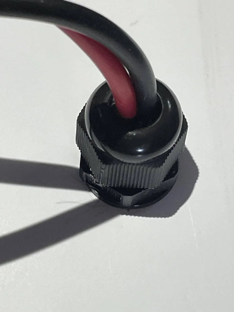 10 Pack 1/2 Inch NPT Cable Gland Waterproof IP68 Nylon Pass Through Cord Grip Connector with Strain Relief Grommet installed