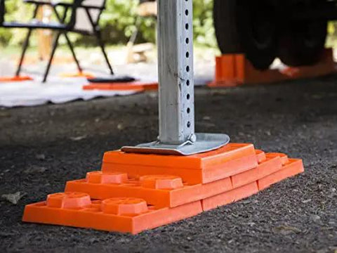 Interlocking RV Leveling Blocks 10 Pack with Nylon Storage Bag for Trailer Motorhome and Vanlife Up to 40,000 Lbs Capacity