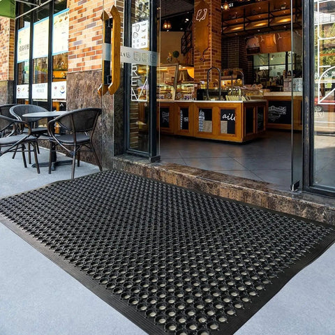 Outdoor Rubber Floor Mat With Drainage Holes Anti Slip Heavy Duty Entrance Mat outside a restaurant entrance