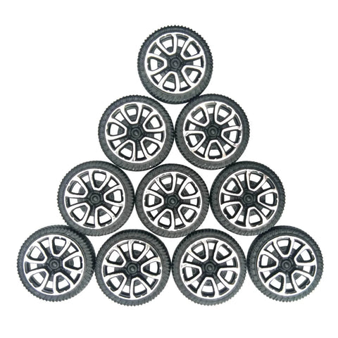 100pcs Plastic Toy Wheels 30mm Diameter with 2mm Shaft Hole for Car Truck Model Toys Black and Silver in pyramid shape