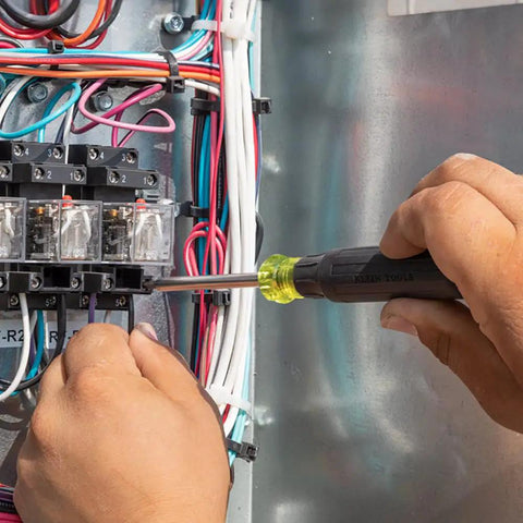 All-In-One 27-In-1 Precision Screwdriver Set For Apple Device Repairs With Rare-Earth Magnet Barrel used in electronic repair by Klein Tools