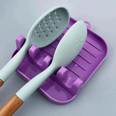 Spatula Rack, 2 Pcs 5 Inch x 5.7 Inch x 1.9 Inch Green and Purple Plastic Spatula Holder for Kitchen and Outdoors with two spoons
