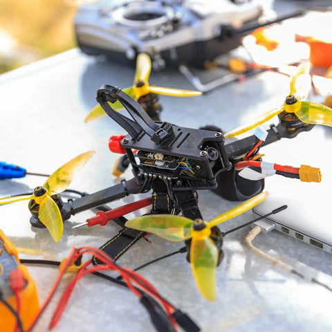 Improve RC drone stability and flight control with anti vibration rubber damper balls for F4 and F7 flight controllers M3x6.6mm