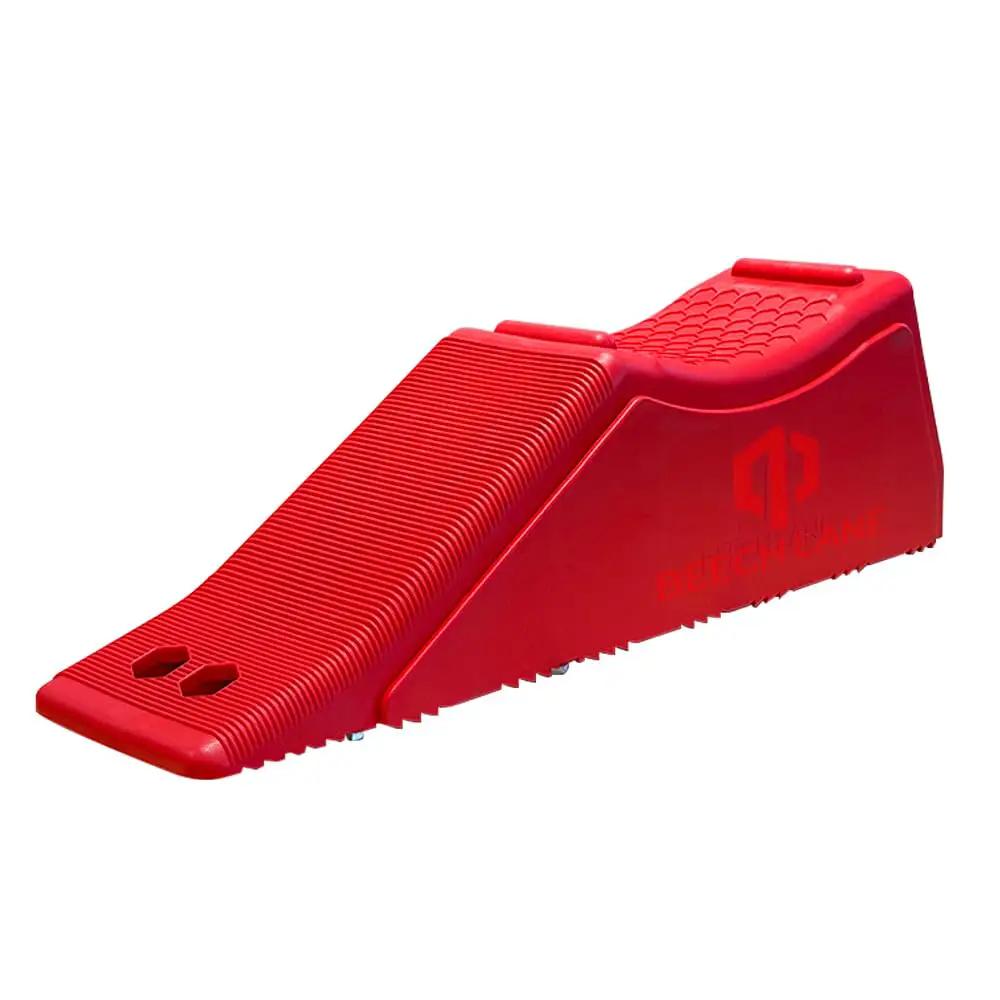 Rugged Five And A Half Inch Lift Trailer Ramp For Quic...
