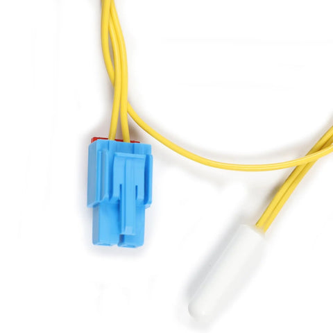 DA32-10105X refrigerator temperature sensor with blue 2‑pin connector, yellow wires and white probe.