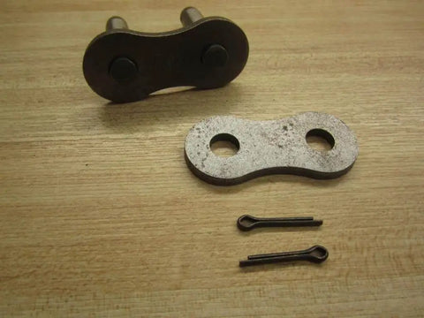 Connecting Link Rex 100 For Rexnord 698210218904 Pack Of 12 on table, showing individual high-strength steel components for conveyor belts.