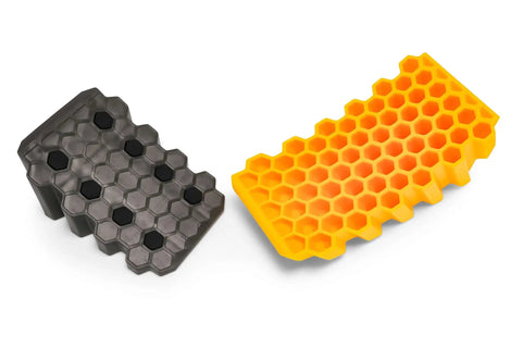 Curved Camper Leveler And Wheel Chock For RVs And Trailers Up To 30,000 Lbs By Camco, Drive On Leveling Adds Up To 4 Inches, Heavy Duty Honeycomb Design With Non Slip Rubber Grippers, 1 Pack