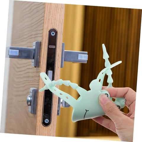 Installation of 2 Pack Door Slam Preventer Covers Noise Reduction Silencers For Quiet Safe Closures in soft silicone on wooden door handle