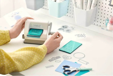Using the Portable Die Cutting And Embossing Starter Kit For Arts And Crafts Scrapbooking And Cardmaking On The Go Sizzix Sidekick 661770