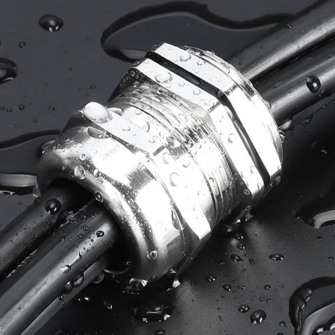 M32 Stainless Steel IP68 Cable Gland With Threaded Seal Sleeve For 15 To 22mm Cables Waterproof Outdoor Ready