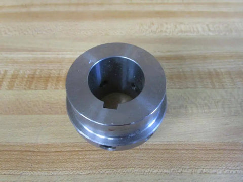 Close-up of 1/1250 Inch Bore 2 Inch Outer Diameter Flanged Bore Hub With Keyway And Set Screws, Steel, 6600 RPM, Part 7300255