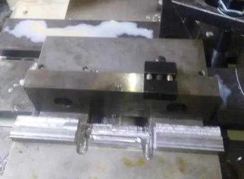 Vise Stop Quick Clamp For Milling Jaws Kit Pro Grade Precision Repeatable Positioning installed on milling jaws