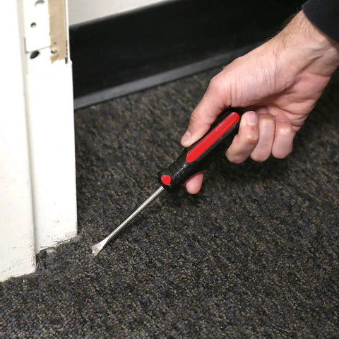 Heavy Duty Tack Lifter For Carpet Tacks And Small Nails With Chrome Vanadium Steel Shank And Rust Plating in use on carpet