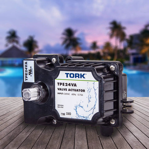 TORK TPE24VA valve actuator, front view with label, black housing, 24V AC control