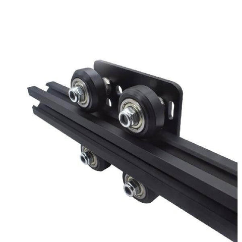 Extrusion en aluminium anodisé noir de 1000 mm profil 2020 avec plaque guide de roulement